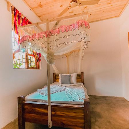 ホテル The Kichwa House キウェンワ エクステリア 写真